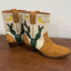 Ranch Road Cactus Boots size 8